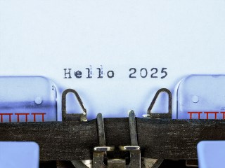 Journal prompts for the new year